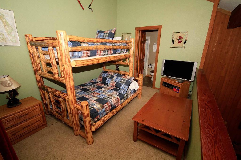 Mountainback At Mammoth Apartment Mammoth Lakes Room photo